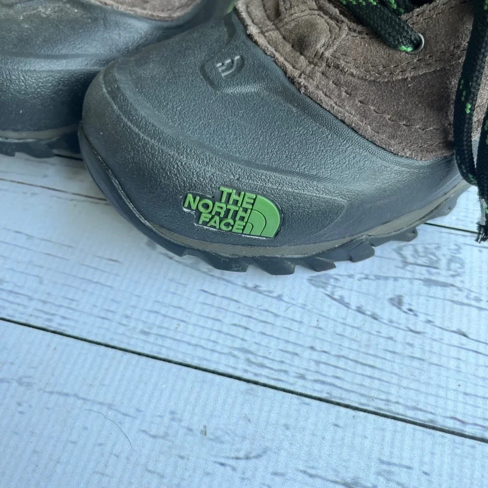 The North Face Chilkat Mens Brown Waterproof Insulated Boots US7 Hiking Utility